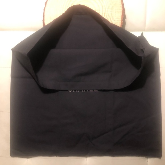 Chanel XL Drawstring Storage Dust Bag 19.5x19.5 - Picture 2 of 3